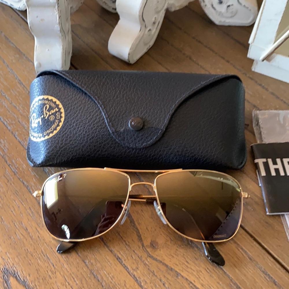 Polarized Ray Ban Sunglasses 😎